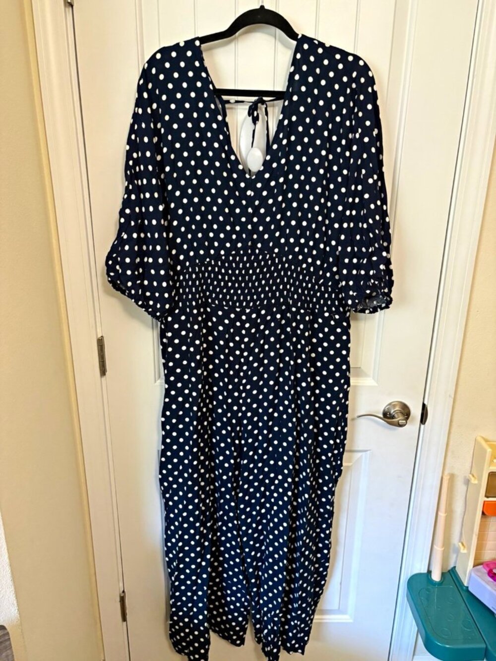 BloomChic Blue & White Polka Dot V-Neck Smocked Jumpsuit 3/4 Sleeve 22-24